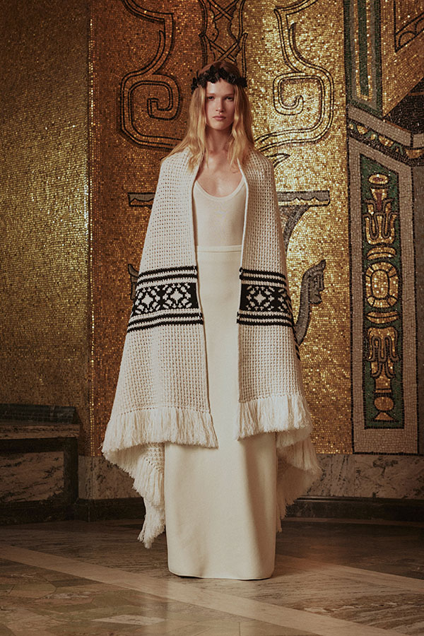 10006 Max Mara Brand