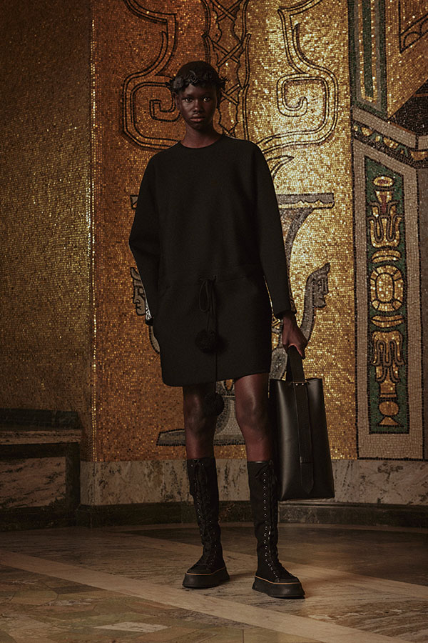 10012 Max Mara Brand