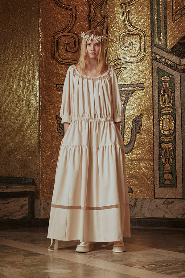 10016 Max Mara Brand