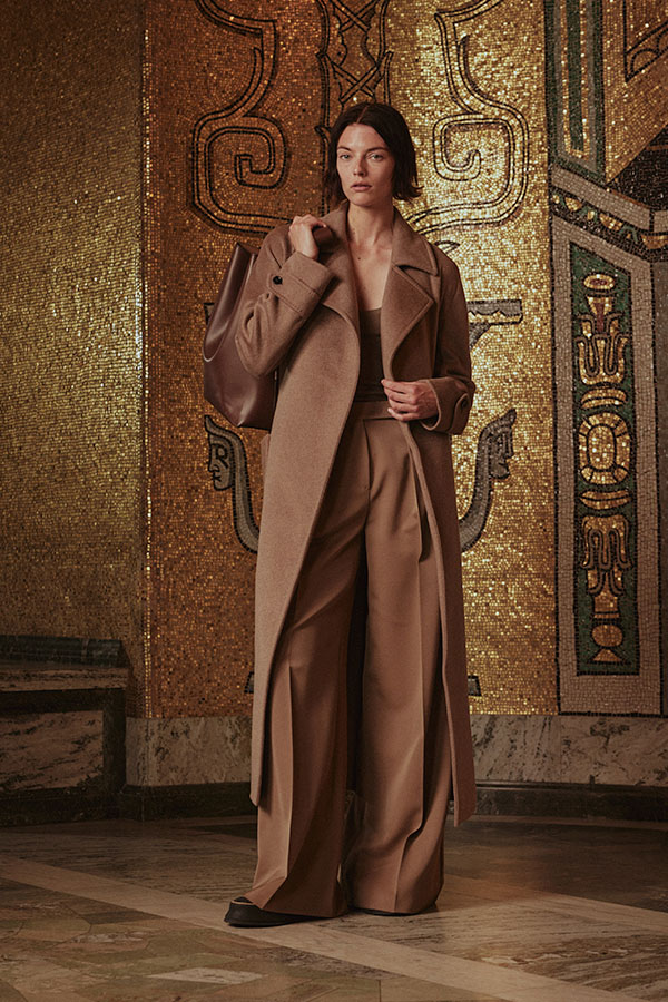 10039 Max Mara Brand