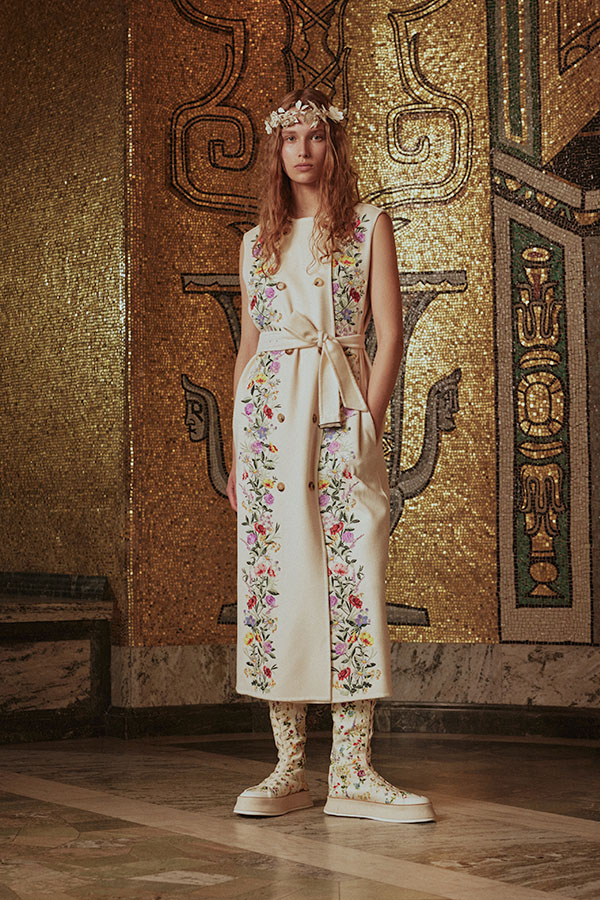 10045 Max Mara Brand