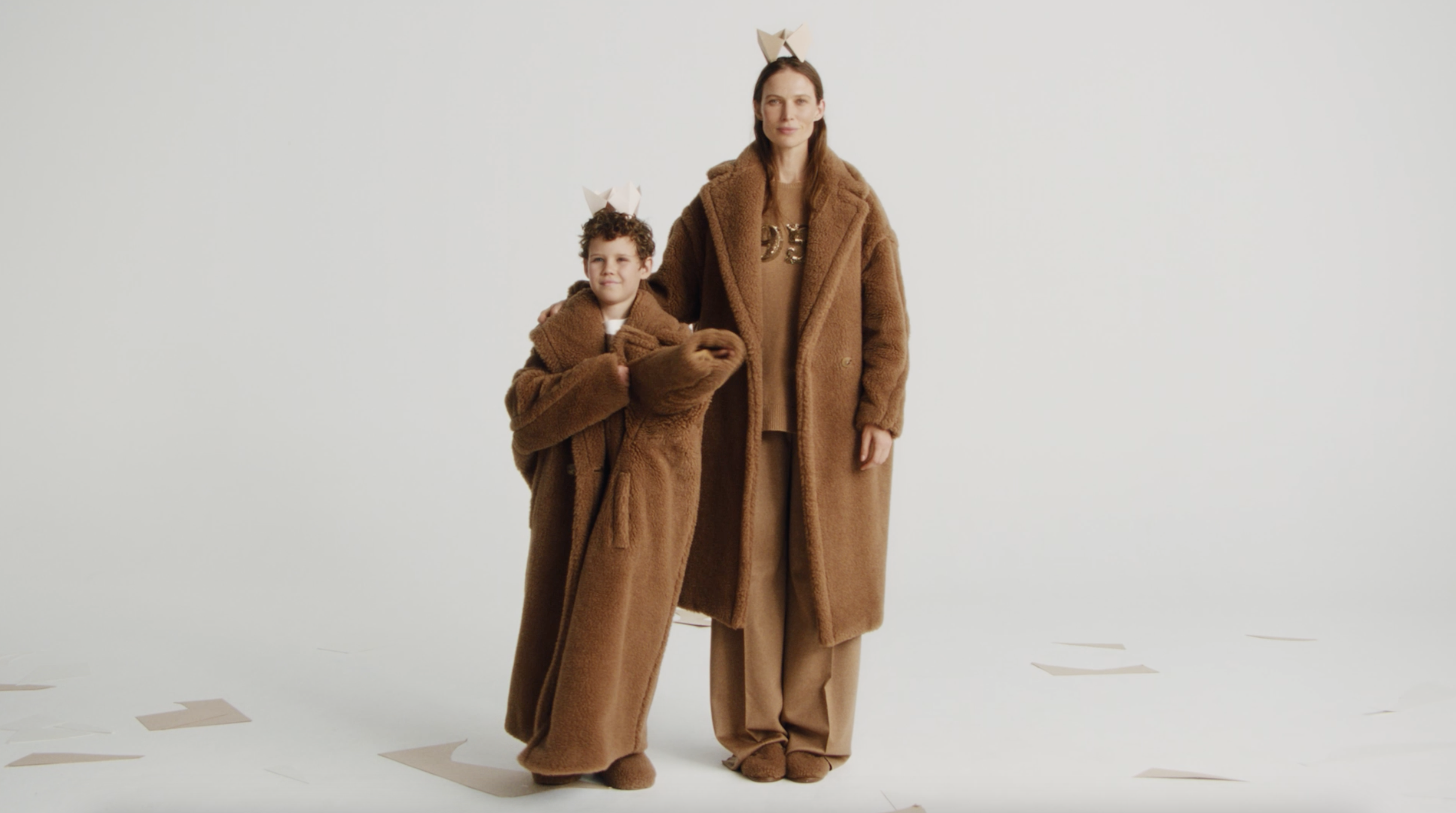 Cover Holiday Fw24 (1) Max Mara Brand