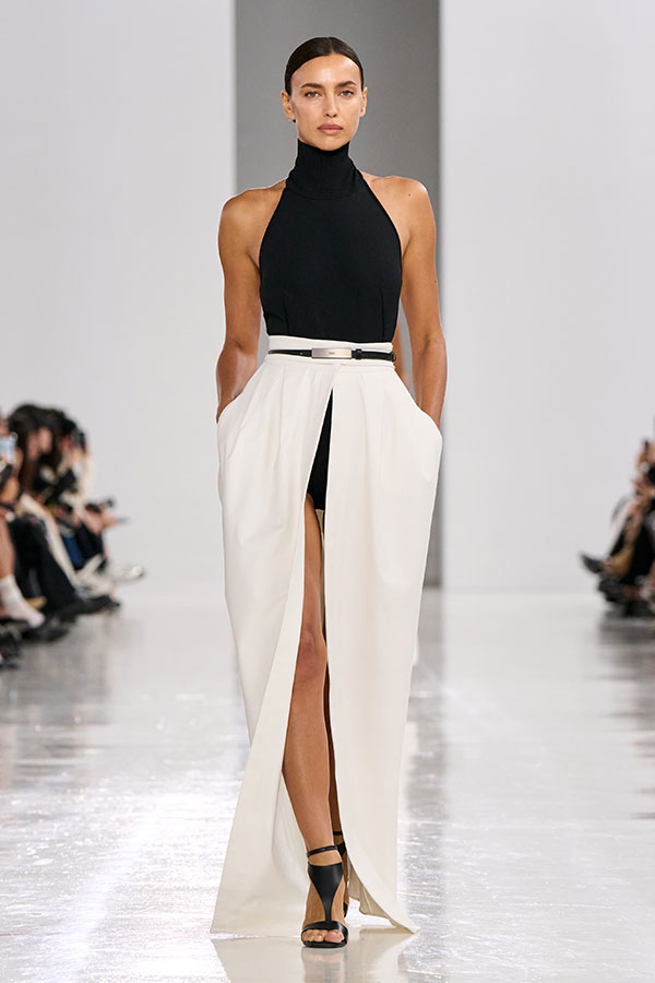 Max Mara Ss25 44 Max Mara Brand