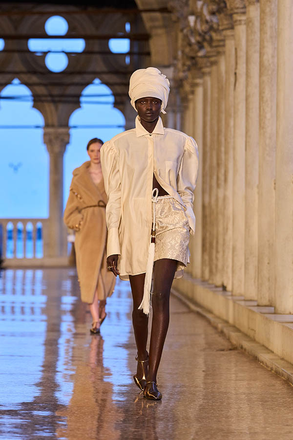 Max Mara Resort 2025 004 Max Mara Brand