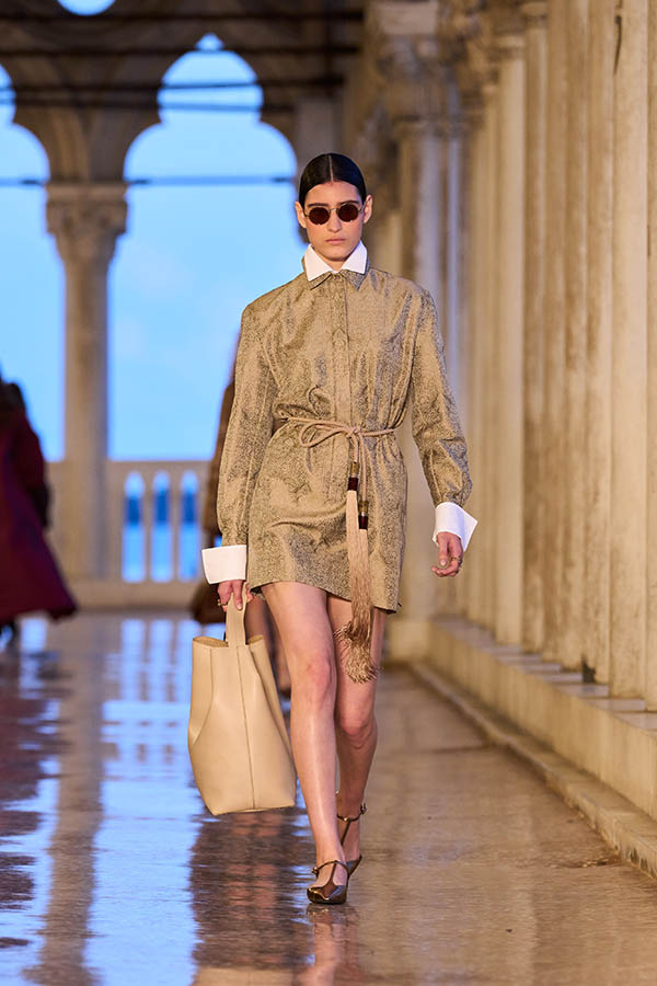 Max Mara Resort 2025 020 Max Mara Brand