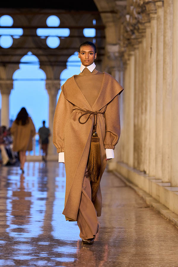Max Mara Resort 2025 022 Max Mara Brand