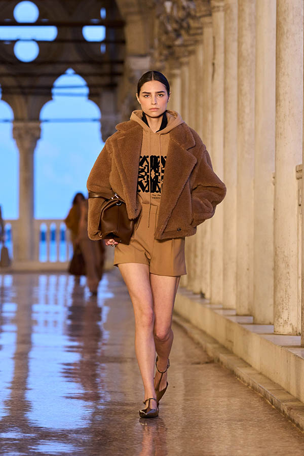 Max Mara Resort 2025 024 Max Mara Brand
