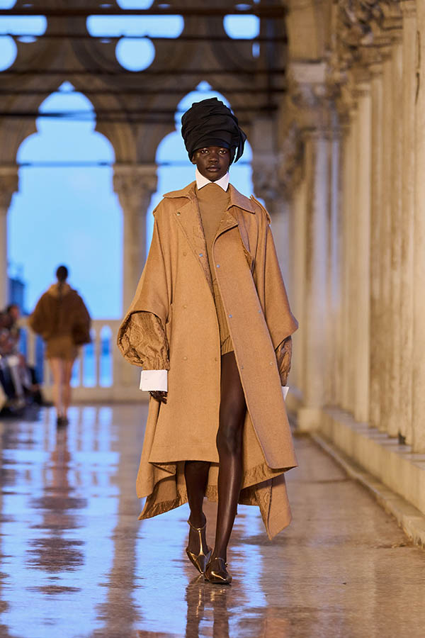 Max Mara Resort 2025 027 Max Mara Brand