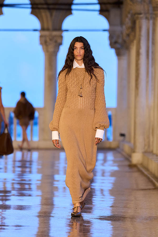 Max Mara Resort 2025 028 Max Mara Brand