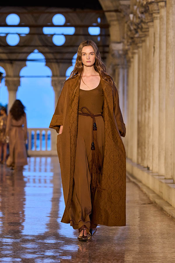 Max Mara Resort 2025 033 Max Mara Brand