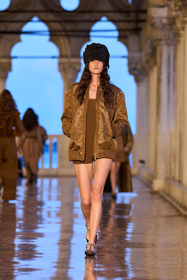 Max Mara Resort 2025 034 Max Mara Brand