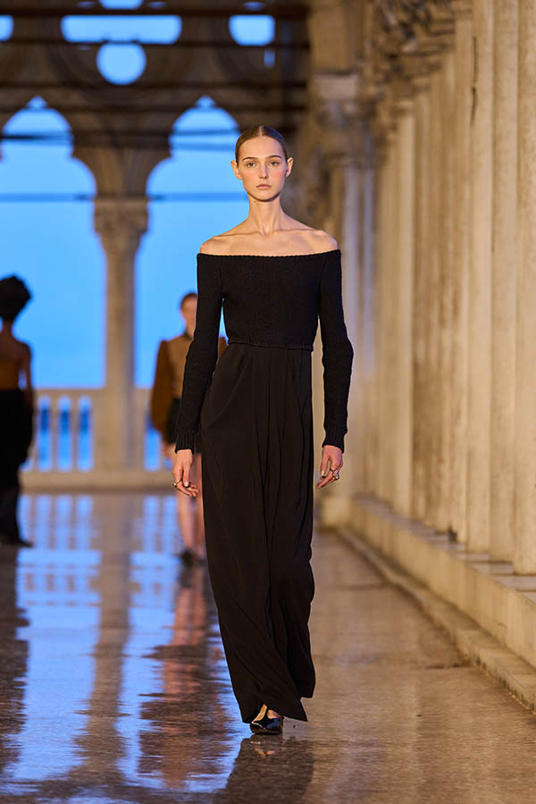 Max Mara Resort 2025 047 Max Mara Brand