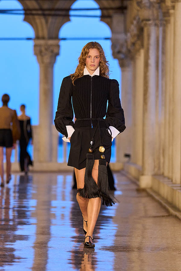 Max Mara Resort 2025 051 Max Mara Brand