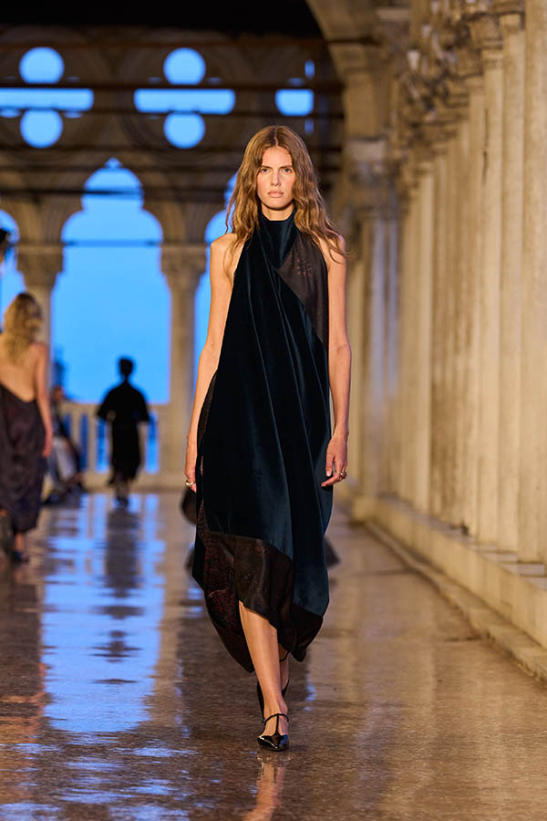 Max Mara Resort 2025 059 Max Mara Brand