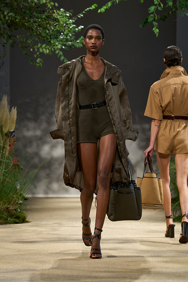 Max Mara S24 36 Max Mara Brand