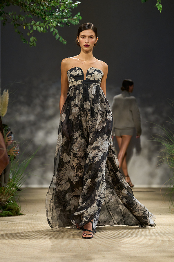 Max Mara S24 42 Max Mara Brand