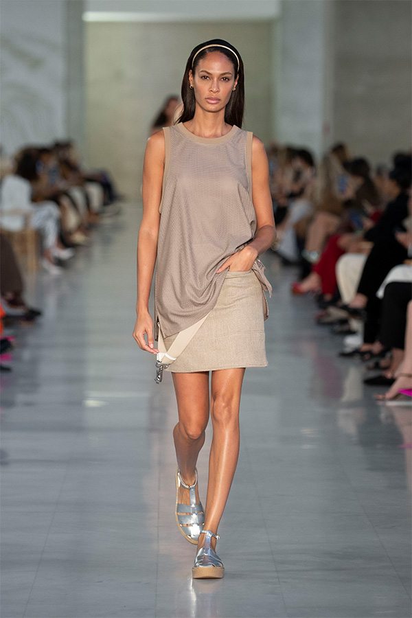 Ss22 003 Max Mara Brand