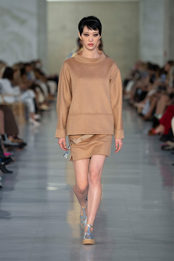Ss22 008 Max Mara Brand
