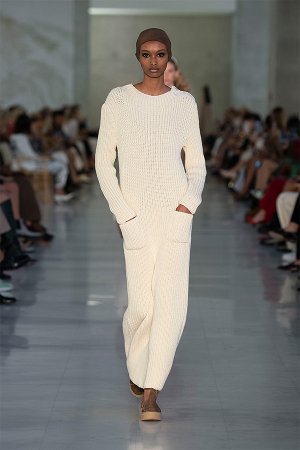 Ss22 021 Max Mara Brand