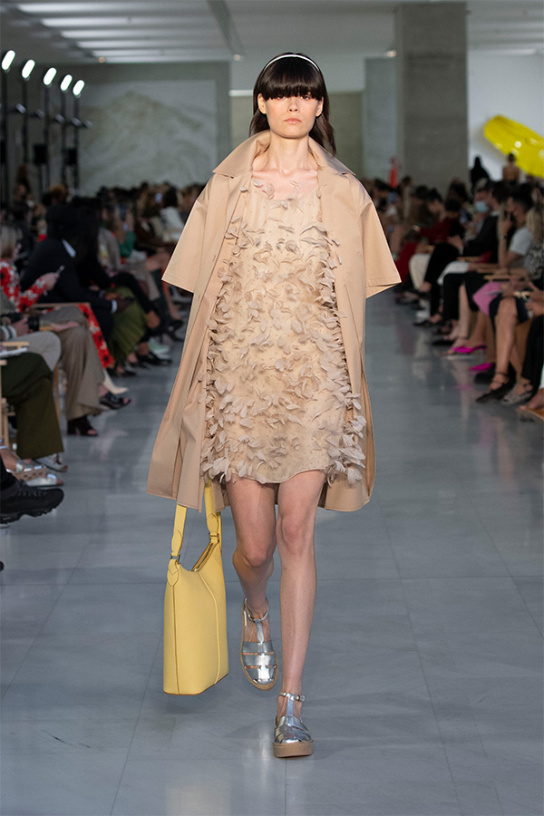 Ss22 024 Max Mara Brand