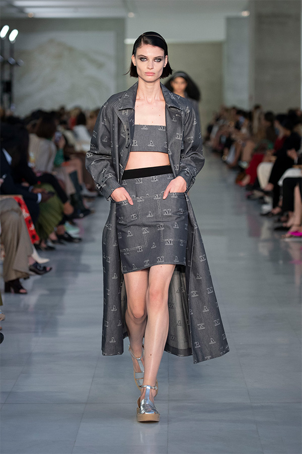 Ss22 029 Max Mara Brand