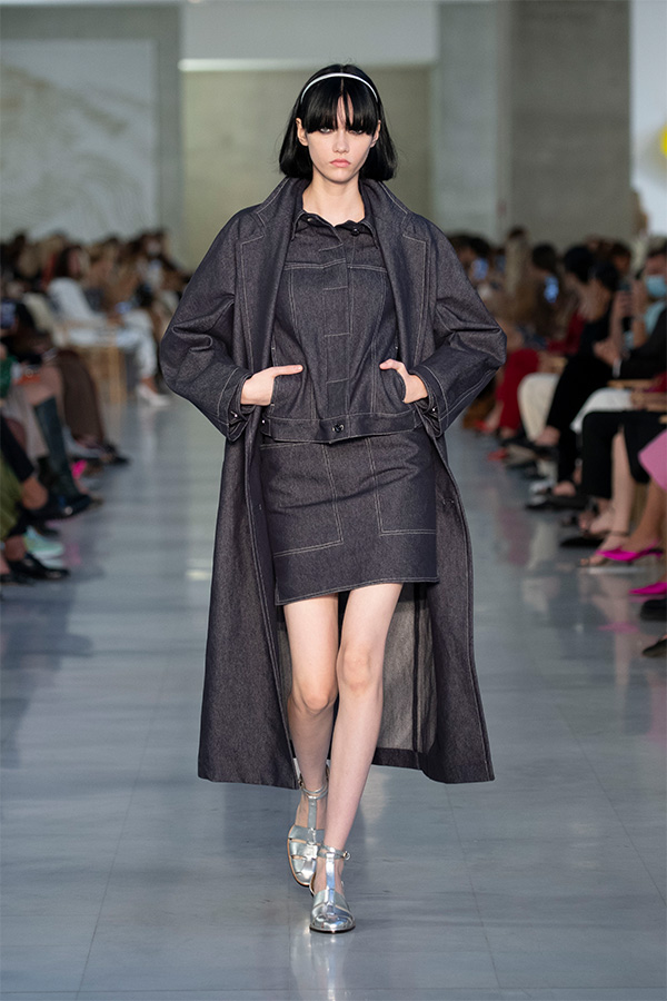 Ss22 033 Max Mara Brand