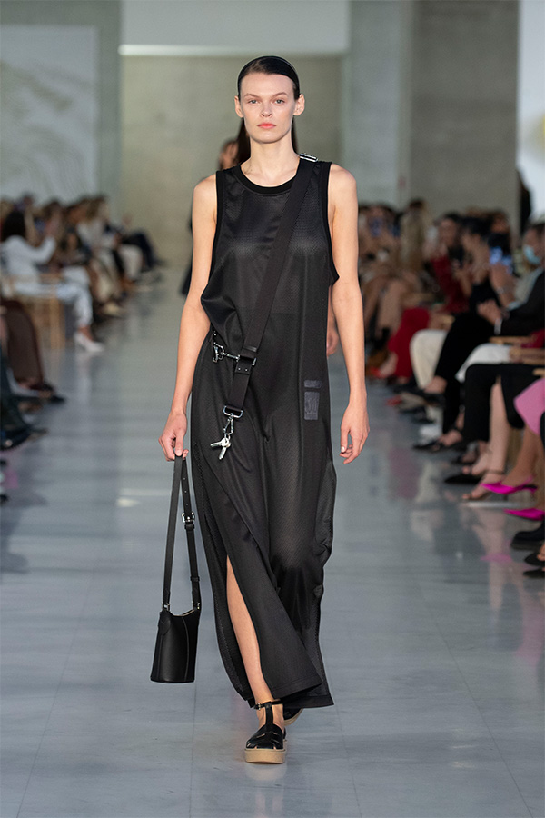 Ss22 043 Max Mara Brand