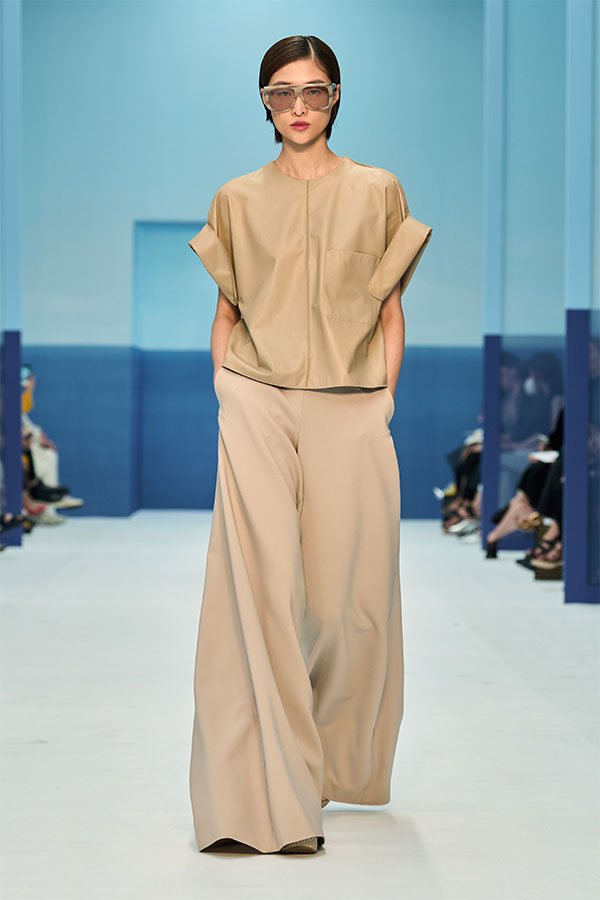 Look 24 Max Mara Brand