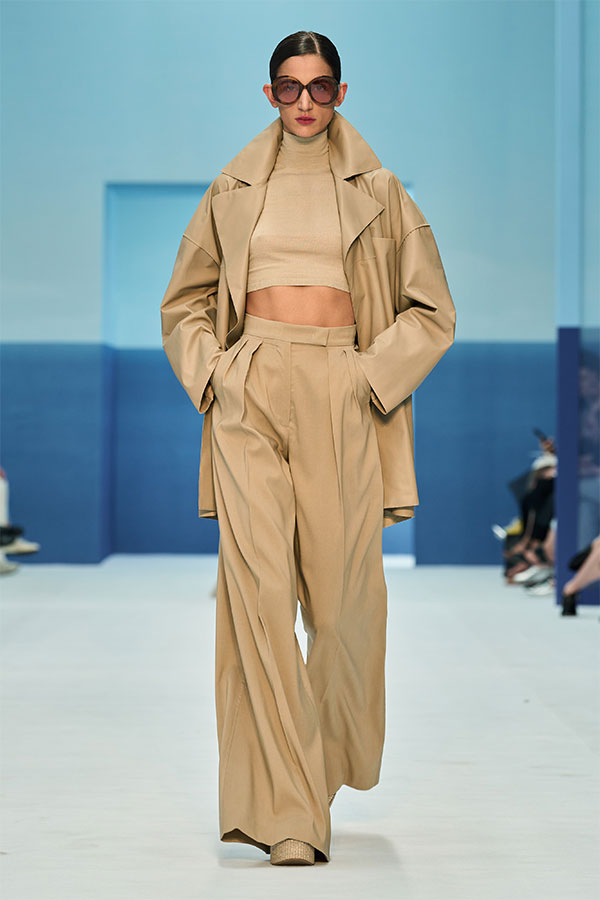 Look 25 Max Mara Brand