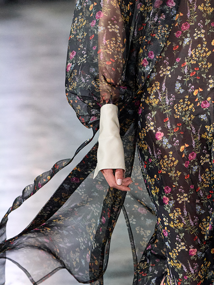 02 Max Mara Brand