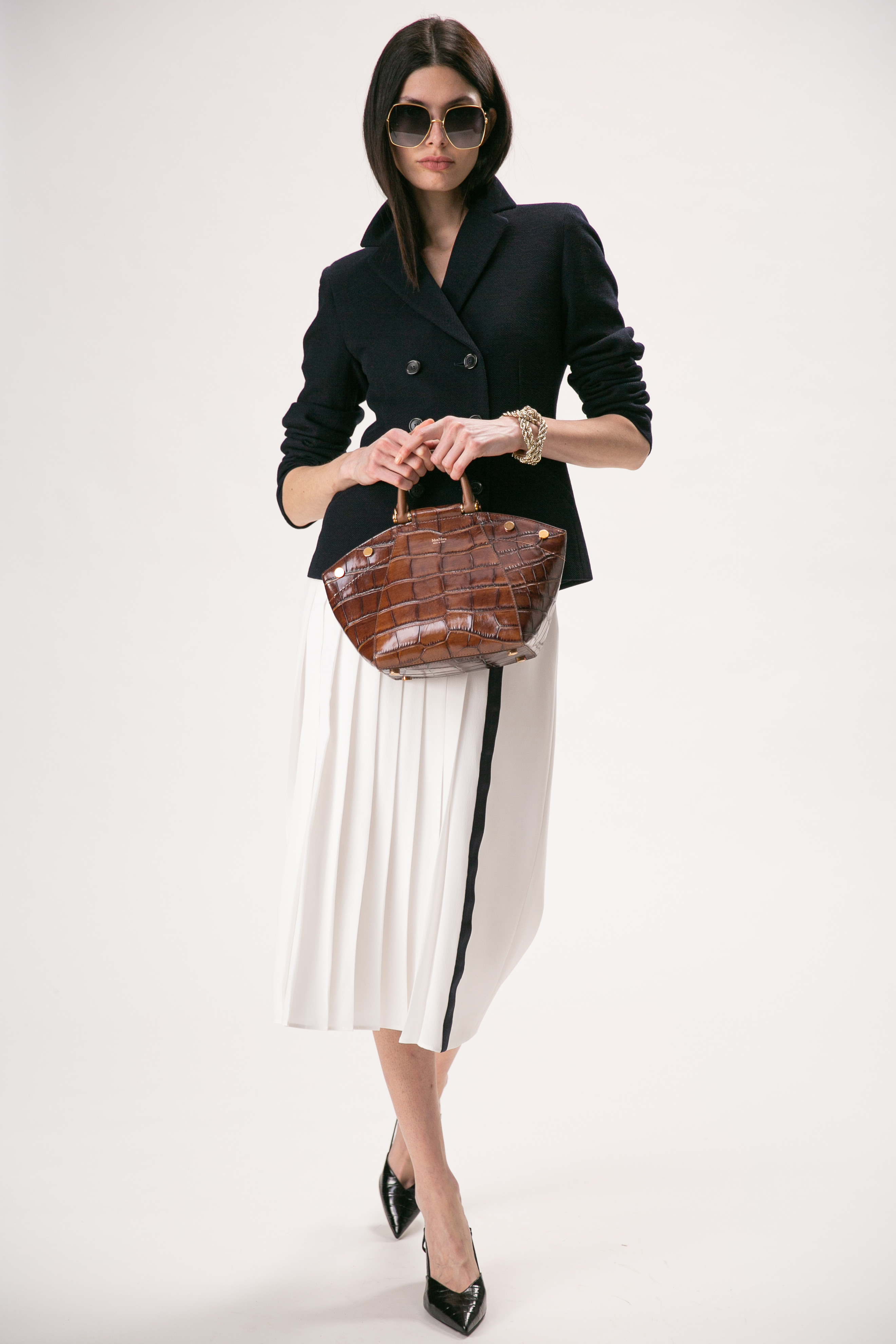 2640x3960 Max Mara Brand