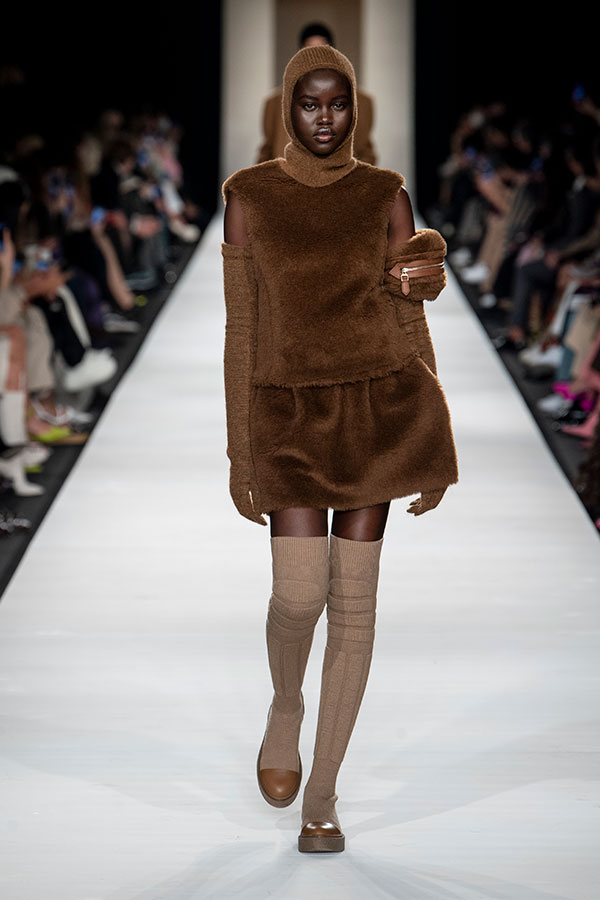 Look 08 Max Mara Brand