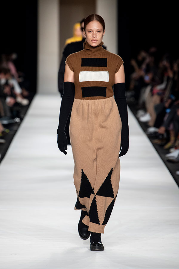 Look 42 Max Mara Brand