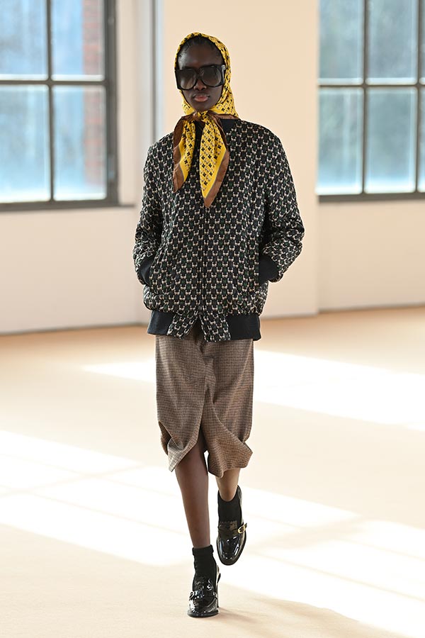 Maxmara Runway Look 015 Max Mara Brand Maxmara Runway Look 015 Max Mara Brand
