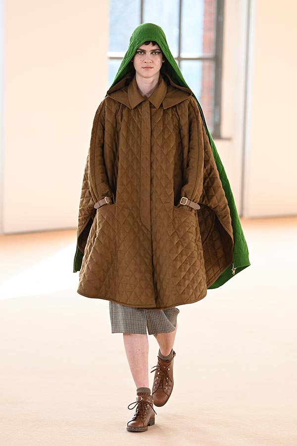 Maxmara Runway Look 024 Max Mara Brand Maxmara Runway Look 024 Max Mara Brand