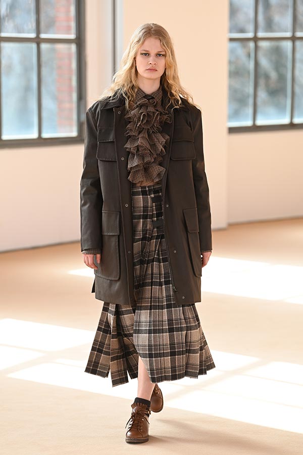 Maxmara Runway Look 029 Max Mara Brand Maxmara Runway Look 029 Max Mara Brand