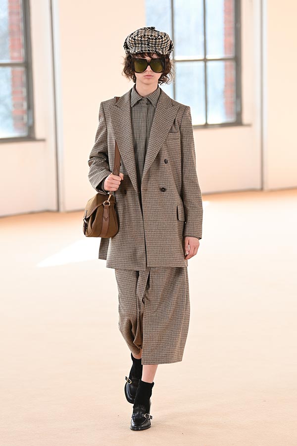 Maxmara Runway Look 035 Max Mara Brand Maxmara Runway Look 035 Max Mara Brand