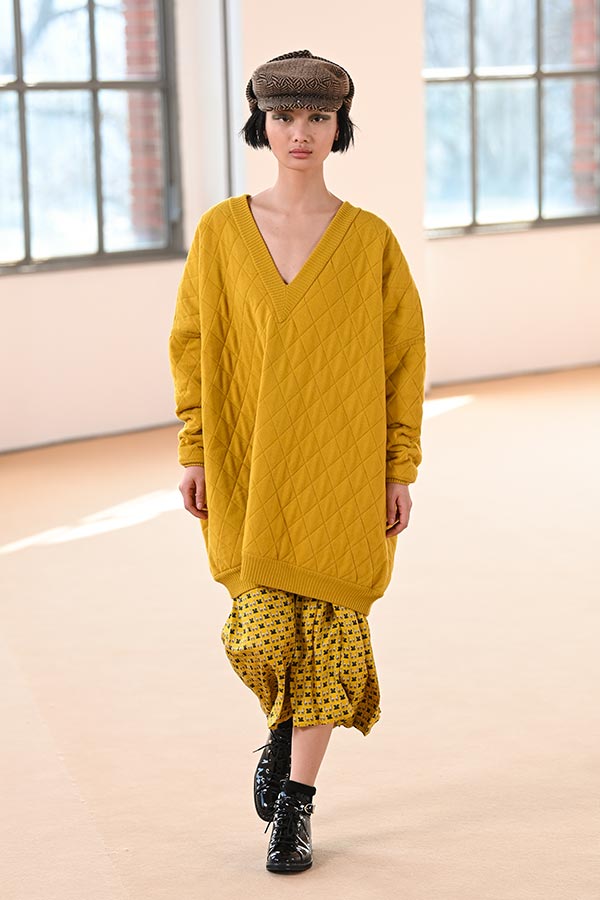 Maxmara Runway Look 037 Max Mara Brand Maxmara Runway Look 037 Max Mara Brand