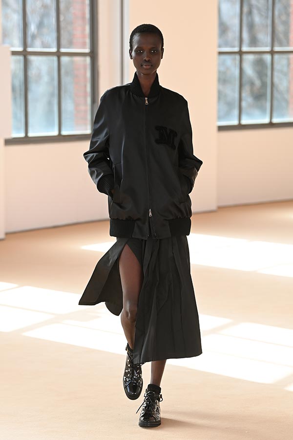 Maxmara Runway Look 041 Max Mara Brand Maxmara Runway Look 041 Max Mara Brand