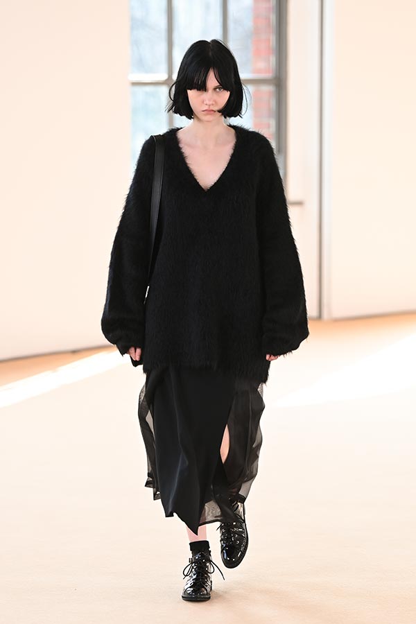 Maxmara Runway Look 042 Max Mara Brand Maxmara Runway Look 042 Max Mara Brand